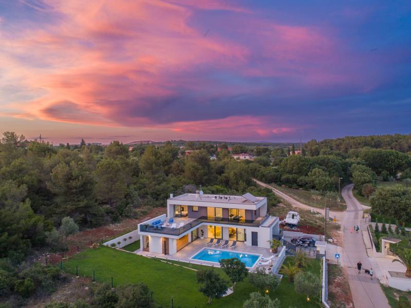 istrien villa mit pool