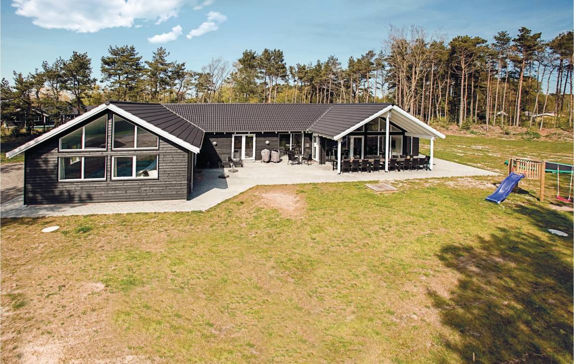 ferienhaus 20 personen mit pool