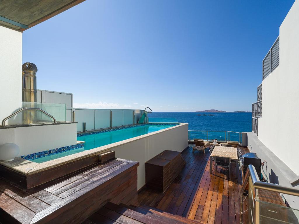 penthousewohnung mit pool