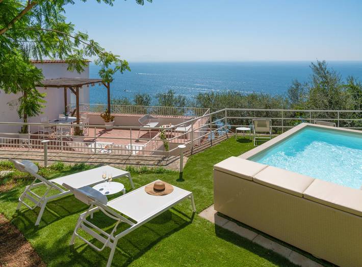 ferienhaus mit pool amalfiküste